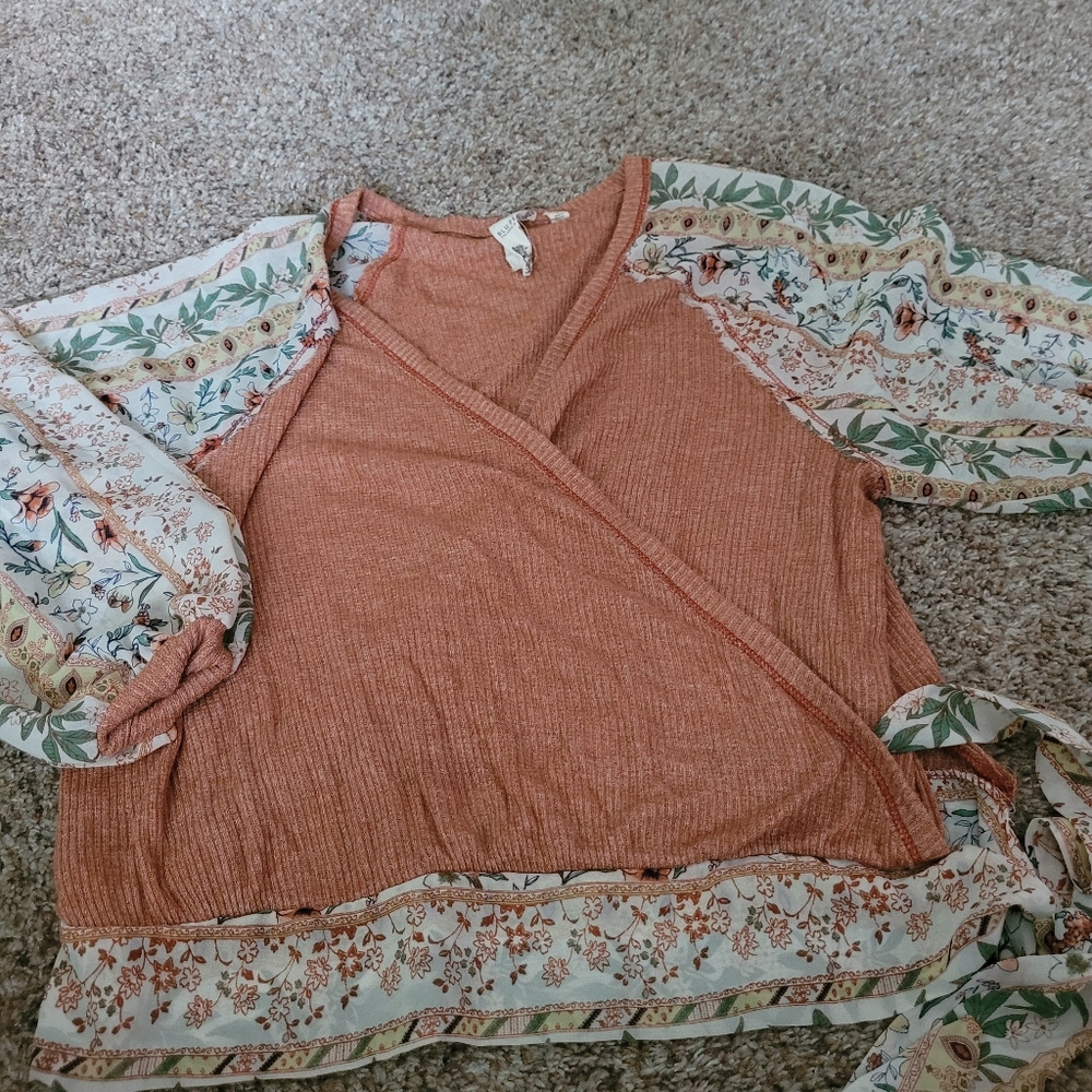Women's Buckle size S